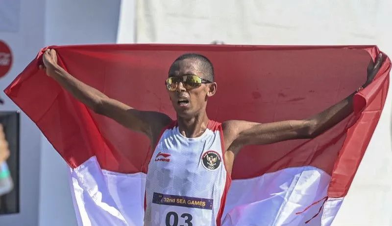 2 atlet maraton indonesia sukses membawa emas di sea games 2023 57833