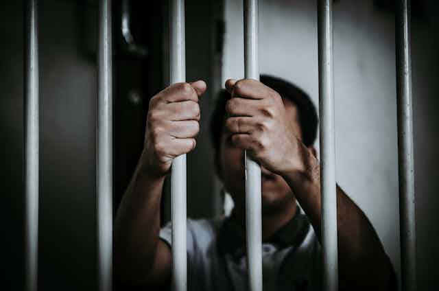 21 pengedar narkotika berhasil ditangkap polisi di karawang 65697