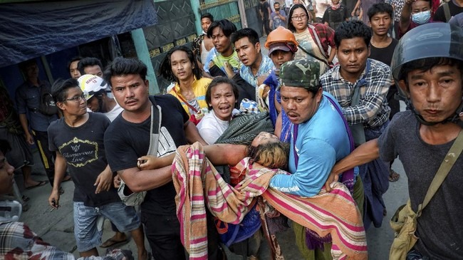 33 orang tewas dalam pembantaian di desa myanmar 55734