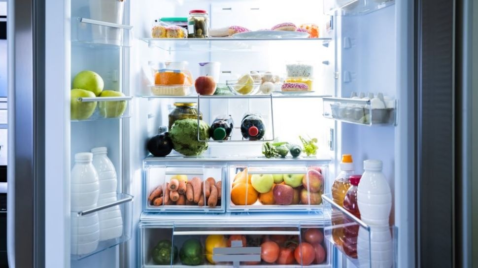 agar tak cepat busuk ini 7 tips menyimpan makanan di kulkas 63301 1
