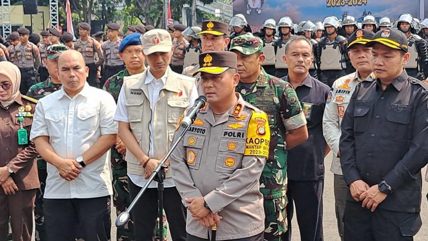 amankan pemilu 2024 polda metro jaya kerahkan 163 212 personel gabungan 65015