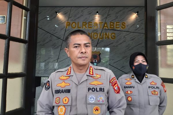 antisipasi penyebaran covid 19 polda jabar imbau masyarakat patuhi prokes 48805