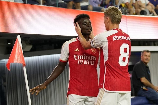 arsenal berhasil bekuk barcelona dengan skor 5 3 61511