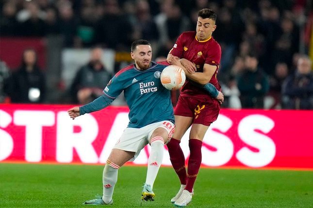 as roma menang 4 1 atas feyenoord dengan agg 4 2 57086