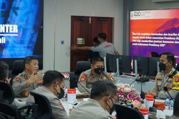 asops kapolri kunjungi 91 command center pastikan kesiapan pengamanan ktt g20 49287