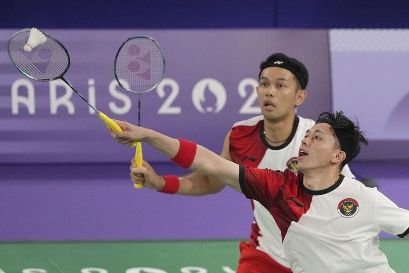 badminton olimpiade 2024 fajar rian harus kalah dari unggulan tiongkok 77146