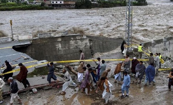 banjir di pakistan 1 033 orang meninggal jutaan rumah hancur 49286