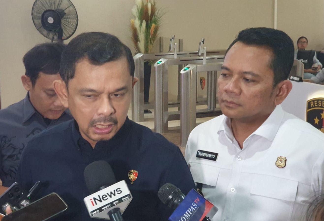 bareskrim polri tangkap 4 wna malaysia atas penyelundupan sabu 84015
