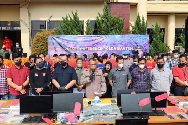 berantas judi polisi kerjasama dengan ppatk dan terapkan pasal money laundering 49215