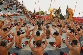 berikut 4 rekomendasi tempat menonton tari kecak di bali 47099