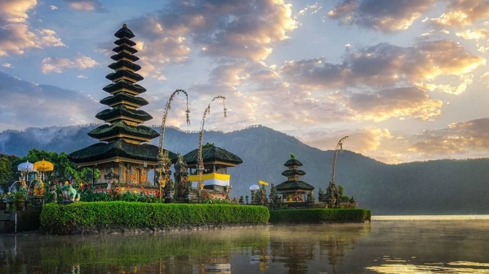 berikut beberapa tempat wisata yang terkenal di dunia 50262