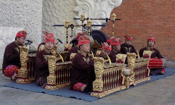 berikut musik tradisional beserta daerah asalnya 46183