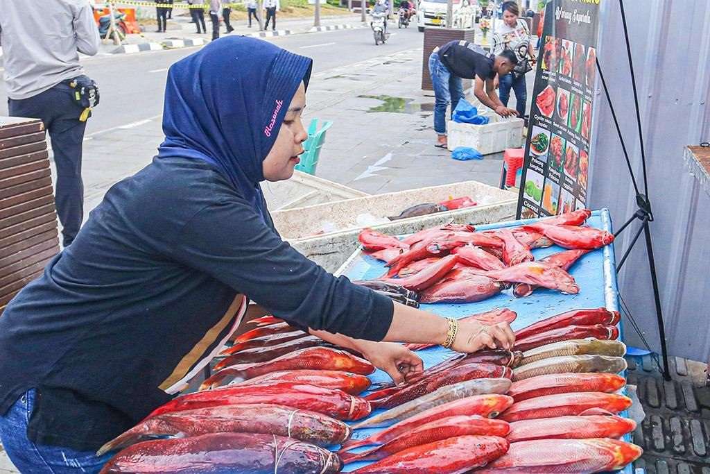 berkah ktt ke 42 asean pedagang ikan labuan bajo raih omzet dua kali lipat 58082