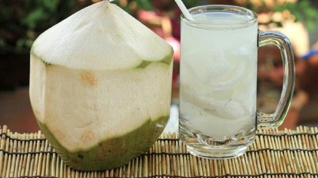 berkhasiat berikut 5 manfaat kelapa muda untuk tubuh 58092
