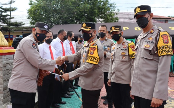 berprestasi kapolres rejang lebong beri penghargaan kepada personel di beberapa satker 46399