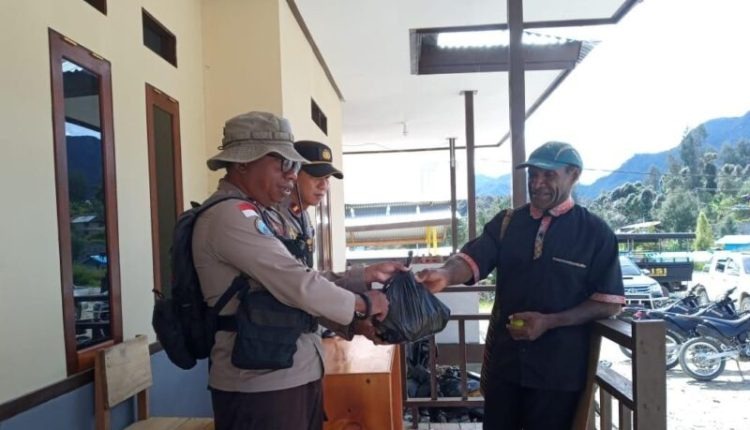 binmas noken ops damai cartenz kembali gelar program koteka 52086