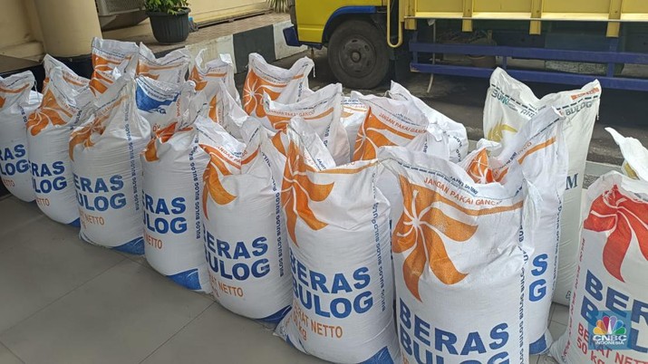 bulog dapat penugasan impor beras sebanyak 2 juta ton 56057 1