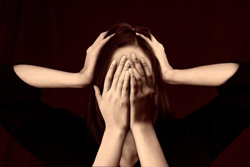 catat berpura pura bahagia bisa pengaruhi kesehatan mental 59926