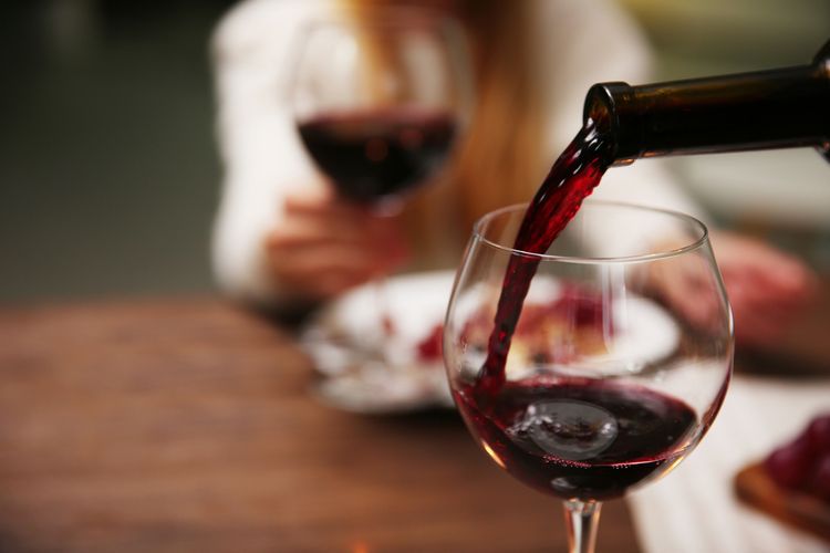 catat ini sederet bahaya jika terlalu sering mengonsumsi wine 64285