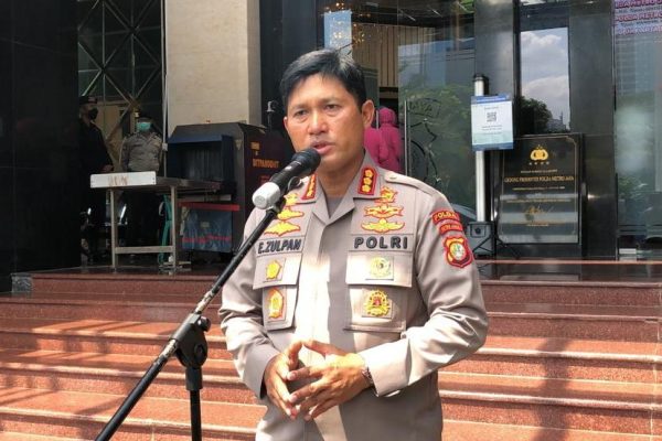 cegah tawuran pelajar polda metro jaya edukasi pelajar lewat police goes school 48627