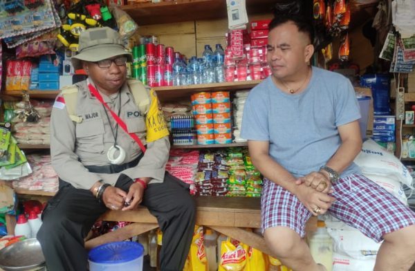 ciptakan situasi kondusif satgas binmas noken intan jaya jalankan program koteka 50771