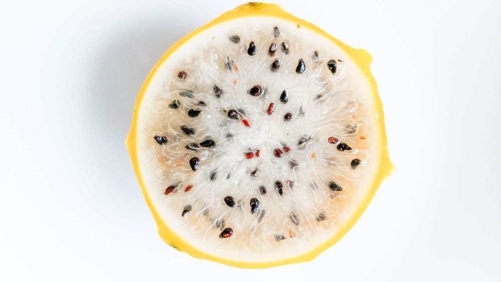 dahsyat ini sederet khasiat buah naga kuning bagi kesehatan 67868