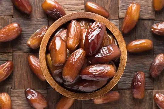 dahsyat ini sederet manfaat kurma dalam proses kehamilan 71137 1