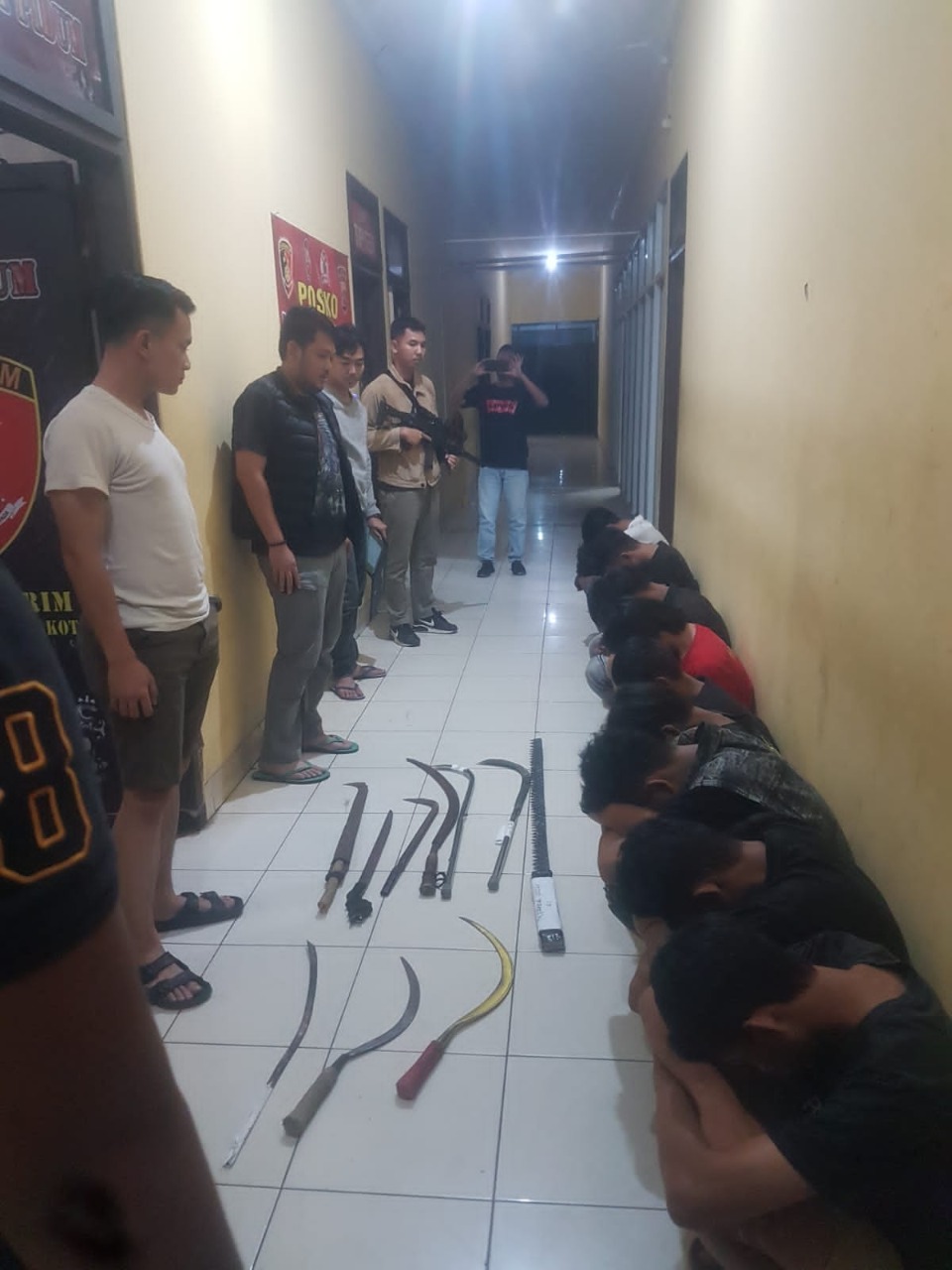dalam rangka mencegah tindak kejahatan jalanan ditreskrimum polda banten melaksanakan kegiatan patroli gabungan 51031