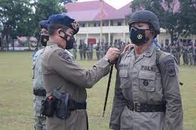 dansat brimob polda riau buka bintradisi bintara dan tamtama remaja lulusan watukosek tahun 2021 18248 1