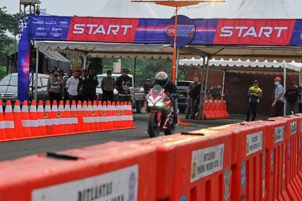 dengan adanya street race kamayoran kapolda metro jaya berharap tak ada lagi balap liar 49457