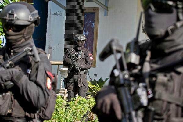 densus 88 amankan teroris di sukoharjo 52056