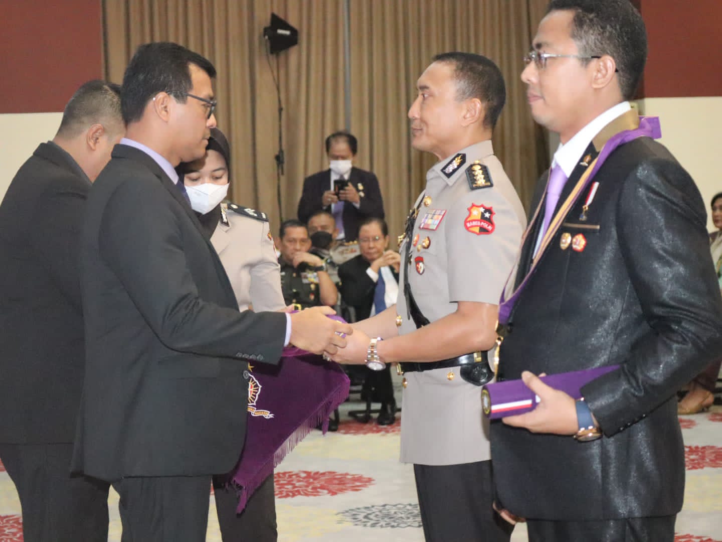 dinobatkan sebagai peserta terbaik dalam ppra lxiii lemhannas tahun 2022 mantan ajudan wapres raih penghargaan wibawa seroja nugraha 48989 1