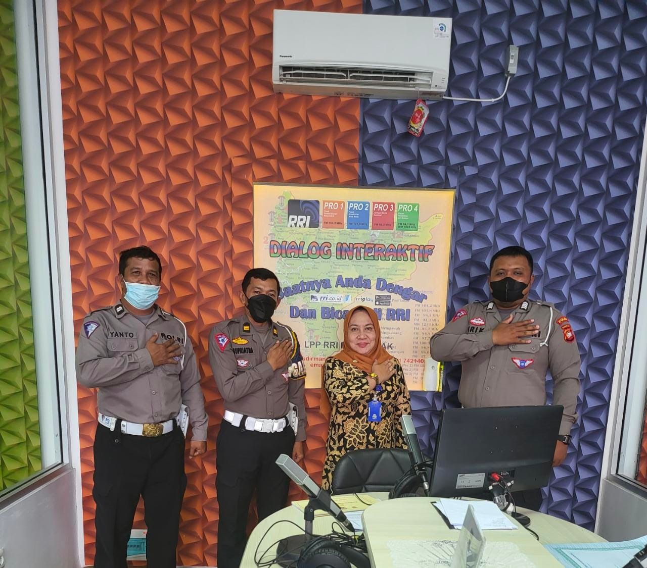 dit lantas polda kalbar talk show tentang etle di rri pontianak 48911 1