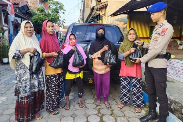 ditpolairud polda banten melaksanakan program commander wish kapolda banten 49416