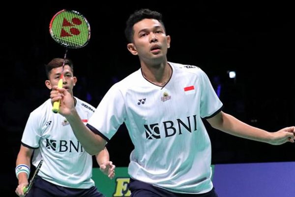 ganda putra indonesia raih medali emas di turnamen denmark open 2022 50852