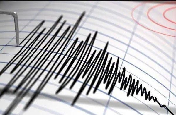 gempa magnitudo 4 1 guncang wilayah maluku tengah hari ini 72610