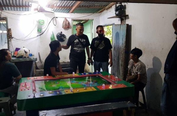 gerebek judi tembak ikan polres belawan boyong 7 tersangka dan sita sejumlah sabu beserta senjata tajam 50137