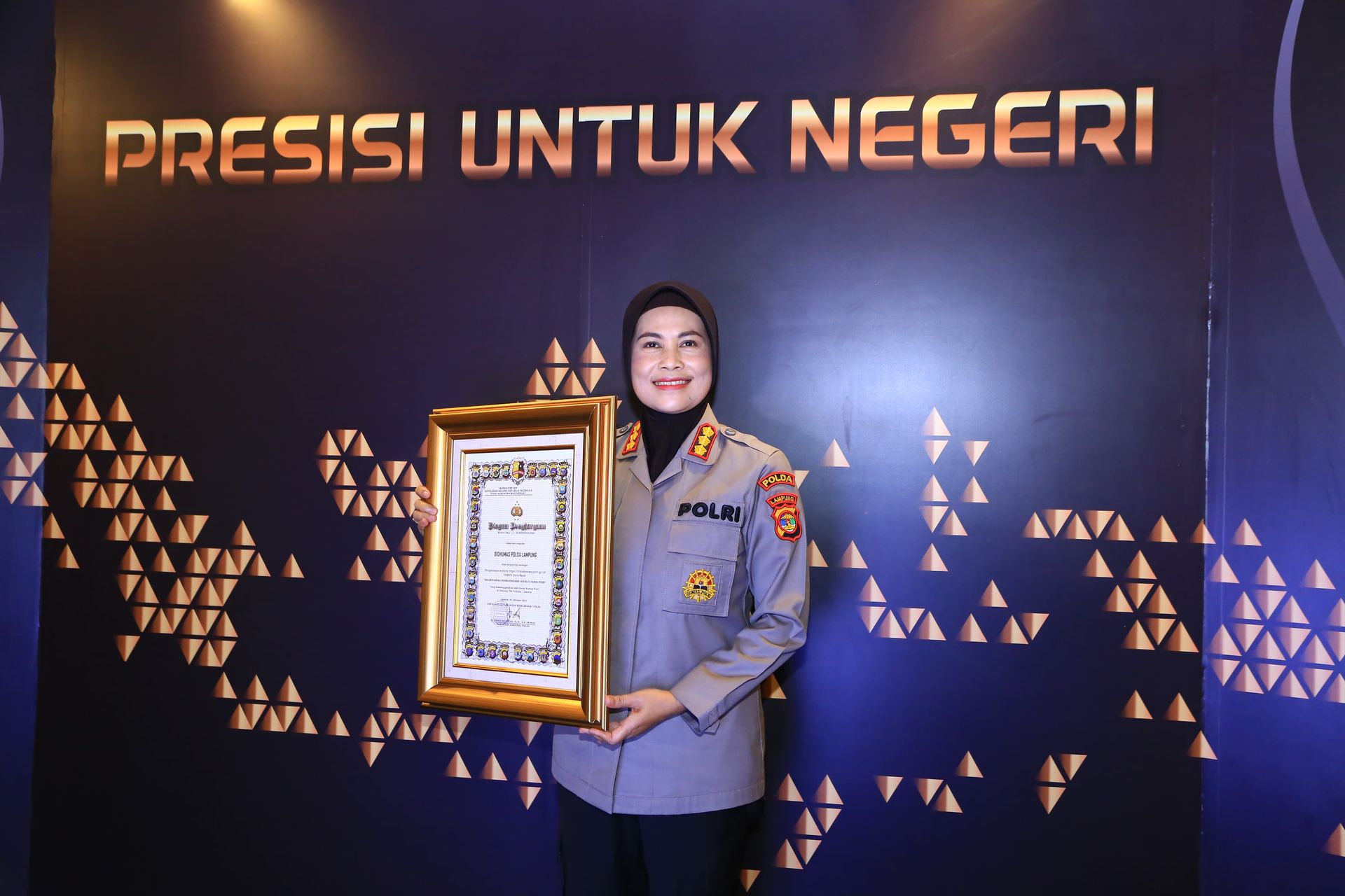 hari jadi humas polri ke 72 bidhumas polda lampung raih penghargaan pengelolaan website tbnews terbaik 65618