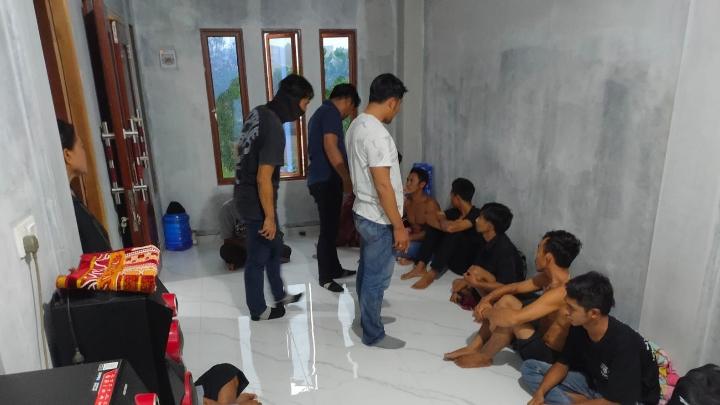 hendak ke malaysia polda kepri gagalkan keberangkatan 8 pekerja migran ilegal 76474