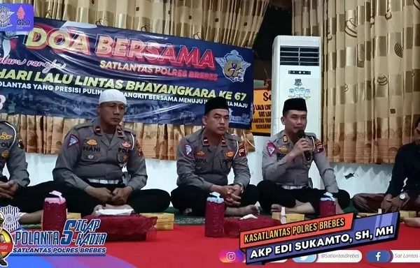 hut ke 67 lalulintas bhayangkara satlantas polres brebes gelar doa bersama anak yatim 49984