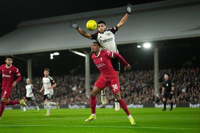 imbang 1 1 dari fulham liverpool berhasil ke final lawan chelsea 69357