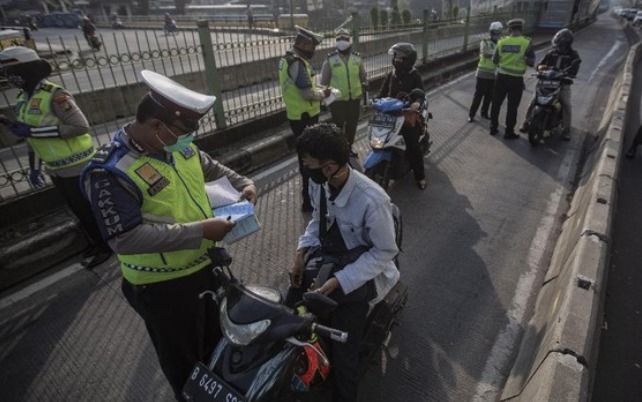 inilah alasan polda metro jaya kembali terapkan tilang manual 58269