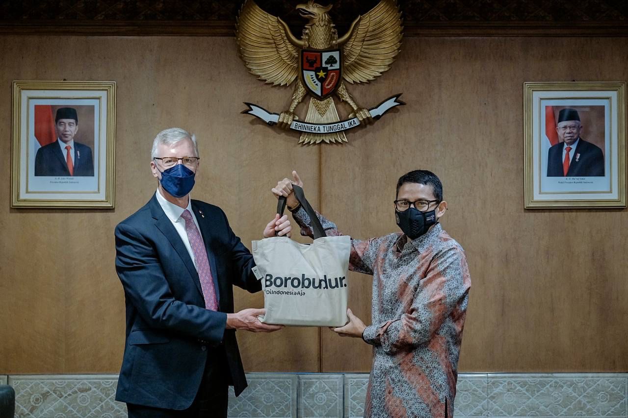 jajaki perluasan kerja sama parekraf menparekraf bertemu australia indonesia institute board 46960