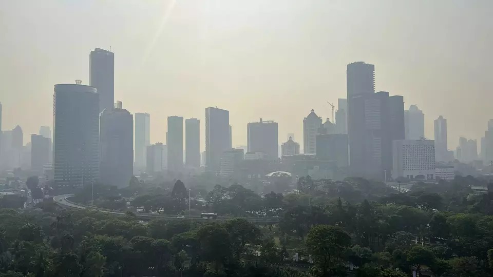 jakarta masih mendapatkan predikat kualitas udara terburuk ke 8 di dunia 64072