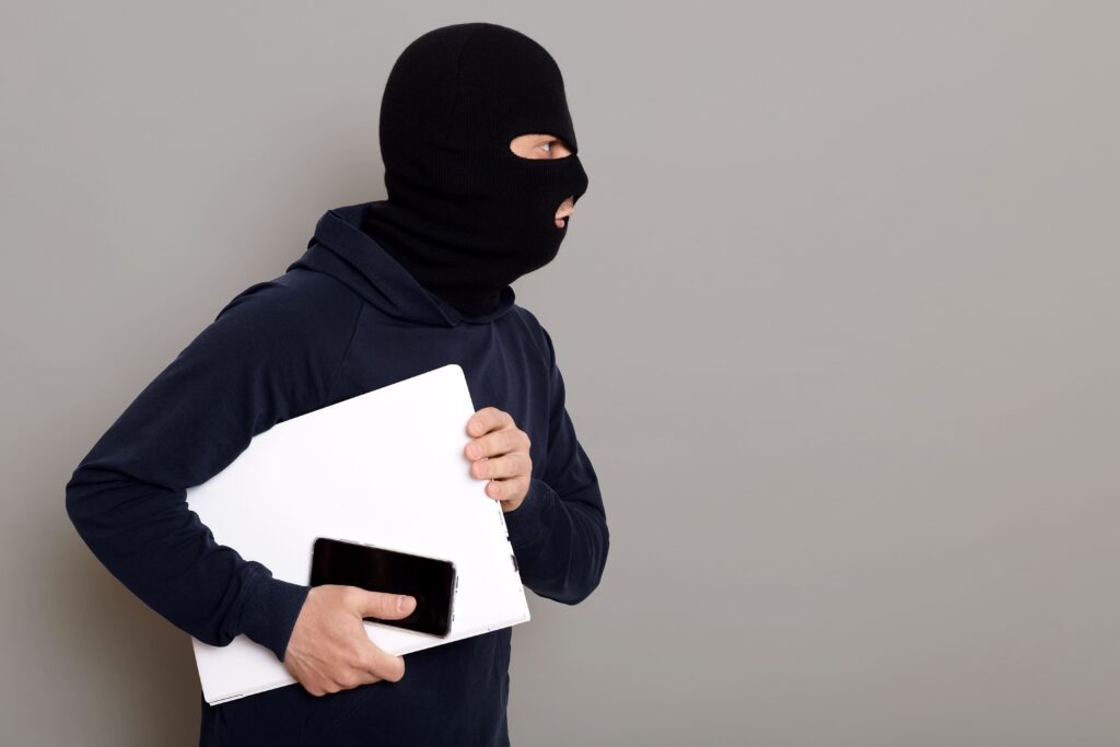 jalani aksi di siang hari pencuri gasak ponsel dan coba perkosa korban di tangerang 78558 1