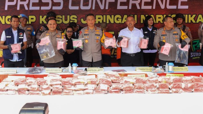 jaringan narkotika sumatera jawa sepasang suami istri berhasil ditangkap polisi di surabaya 67851