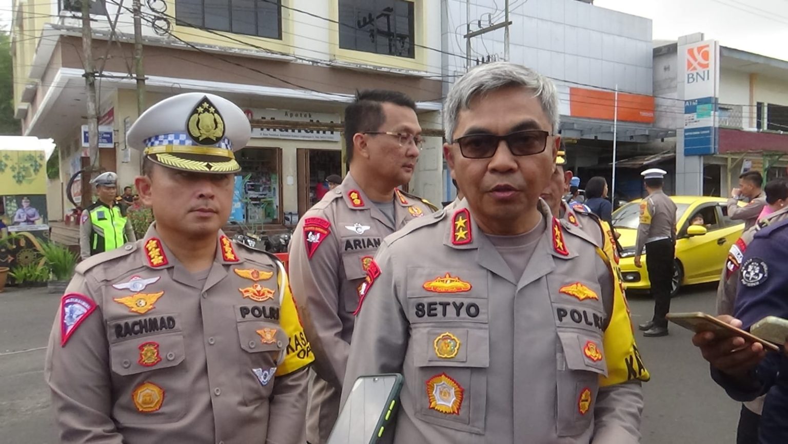 jelang idul fitri kapolda sulut turun langsung cek kesiapan pengamanan di lapangan 57122