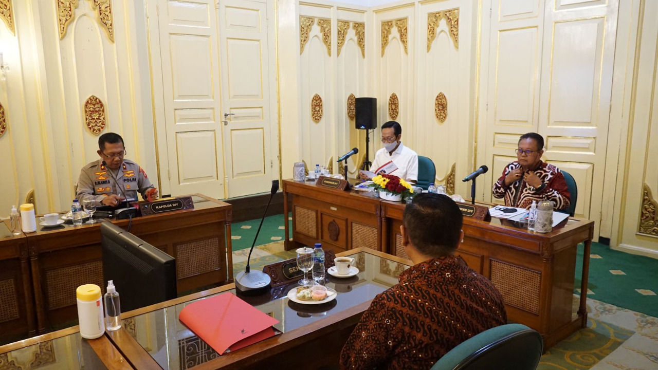 jelang perayaan natal 2022 dan tahun baru 2023 polda diy fokus antisipasi lonjakan wisatawan 52469
