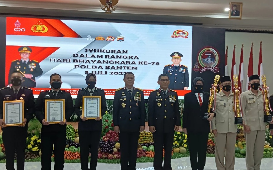 kapolda banten kepada 6 anggotanya jangan merasa puas 48122