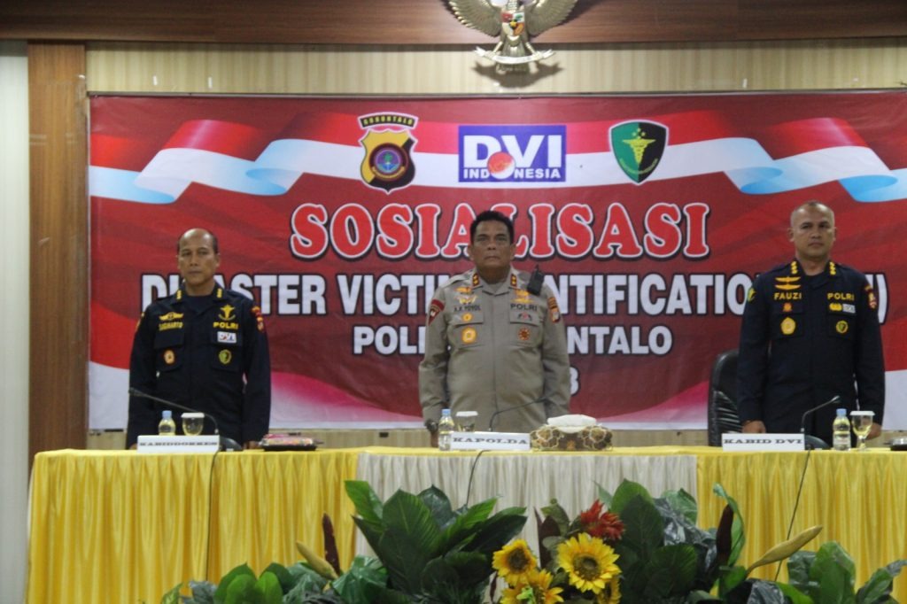 kapolda gorontalo pimpin sosialisasi dvi kepada personel bid dokkes polda gorontalo 62078